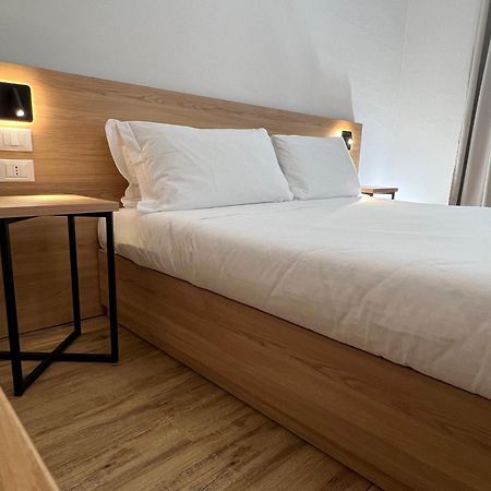 Ferienwohnung Yugogo Mazzini 41 Trento Centro Exterior foto